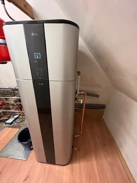LG 200 liter warmtepompboiler te Schoten